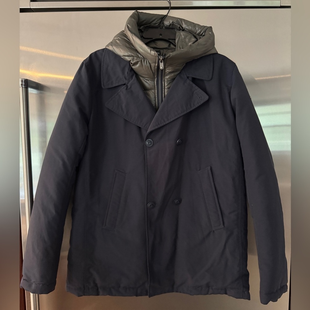 Eddie Pen Down Hooded Jacket with Cotton Exterior. Size Boys 16. NWT.